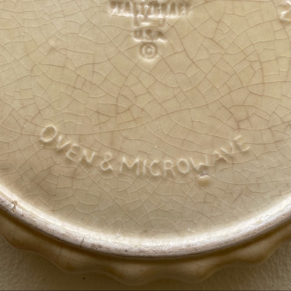 Vtg Pfaltzgraff Village Quiche Dish #233 Beige 9" - Picture 6 of 12